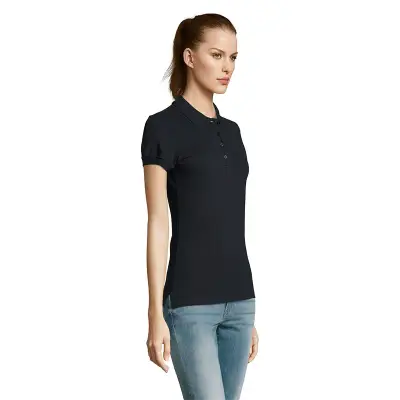Polera con Cuello Passion personalizado, color negro