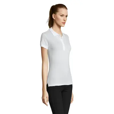 Polera con Cuello Passion personalizado, color blanco